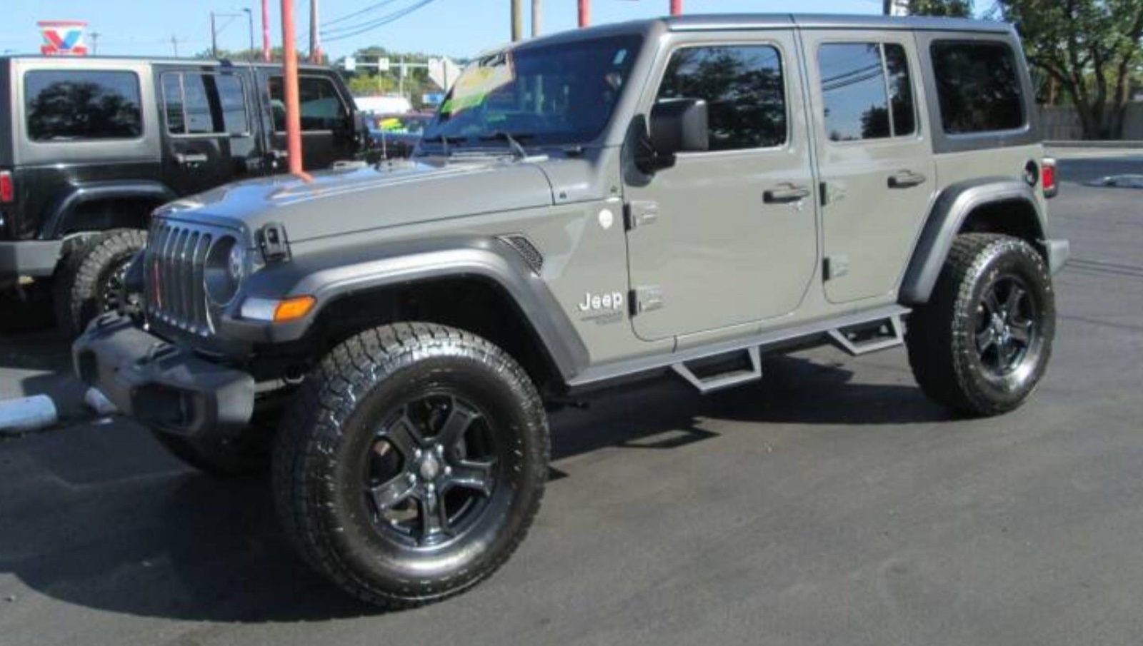 2018 Jeep Wrangler Unlimited 4×4 Sport S SUV priced at 34,995