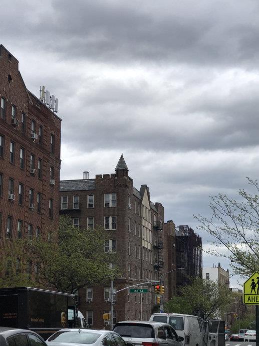 纽约长岛市小两室一厅1900/月包水暖煤