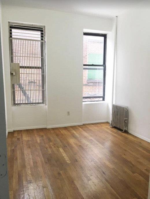 纽约曼哈顿东村两室一厅公寓出租2900/月包水暖