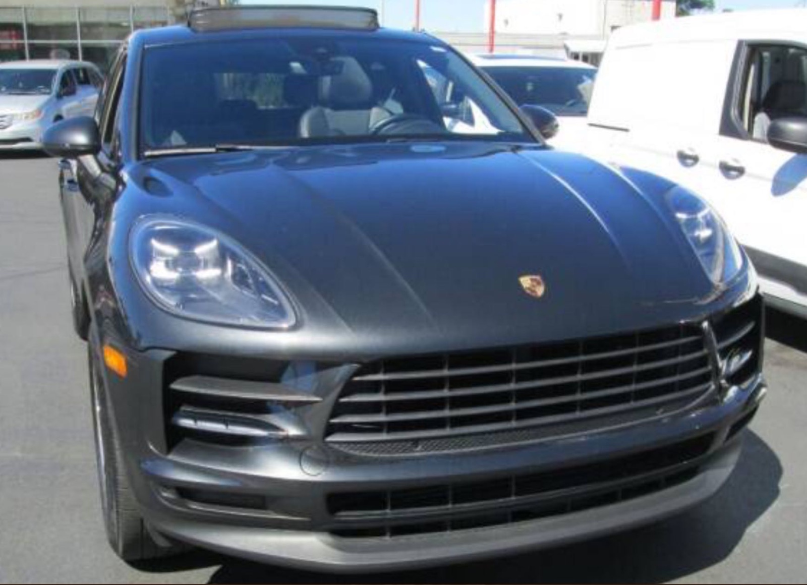 2019 Porsche Macan AWD Porsche SUV, priced at 29,995