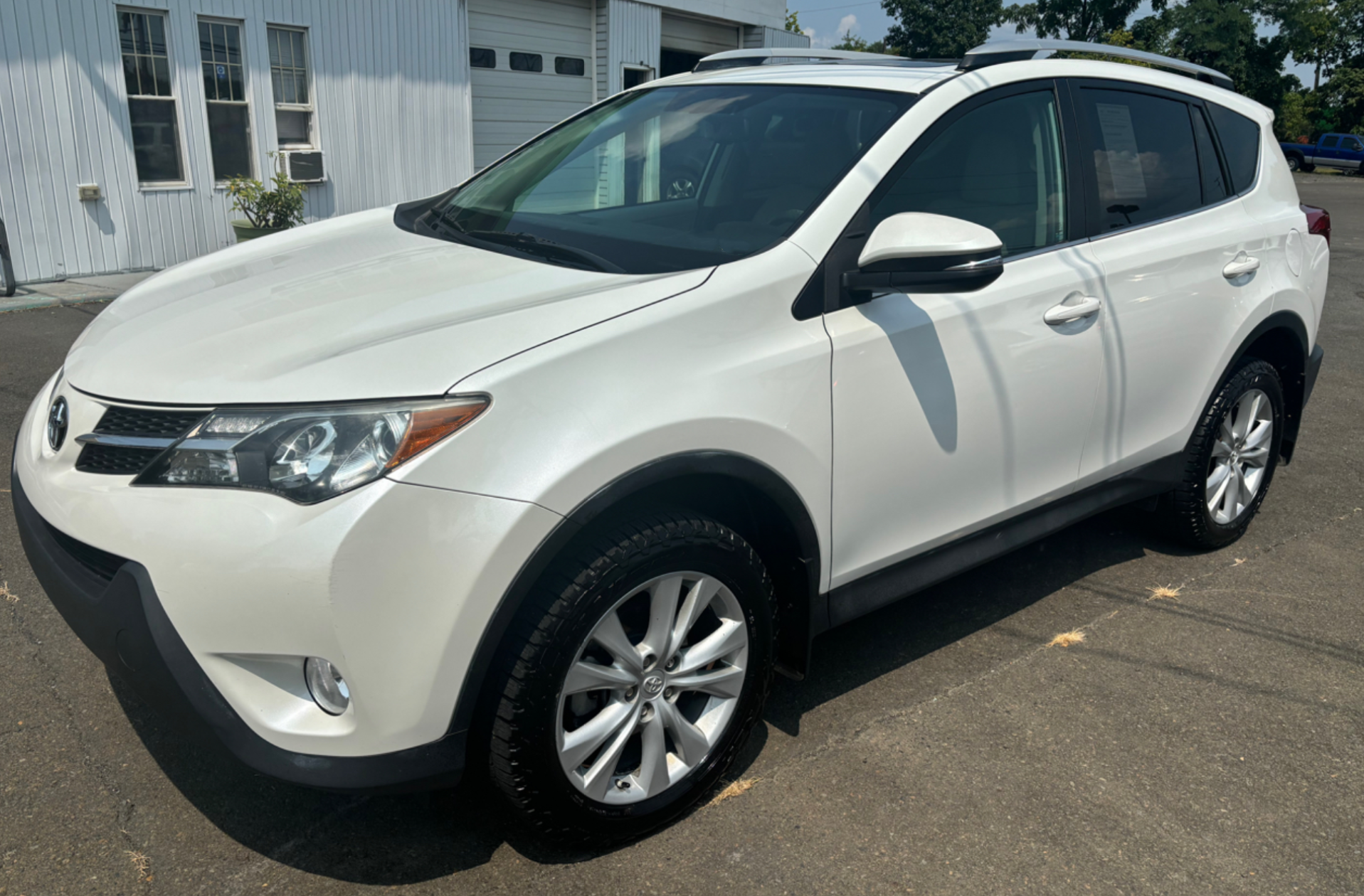 2013 Toyota RAV4 AWD Limited priced at 11,500