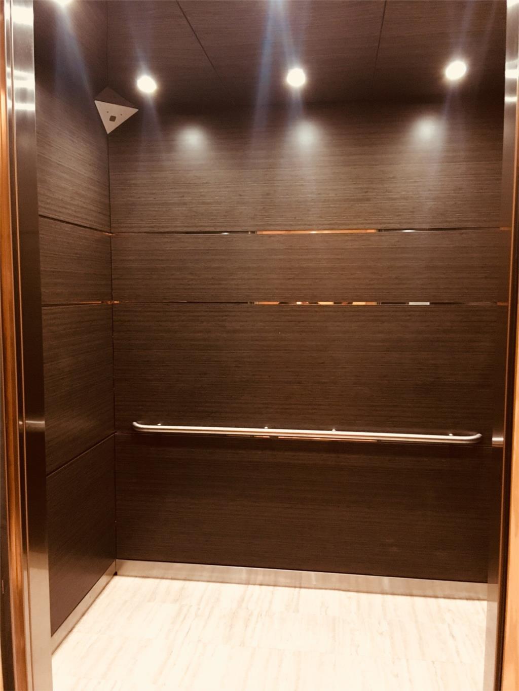 多全新装修办公室招租 法拉盛 Flushing Commons 11D