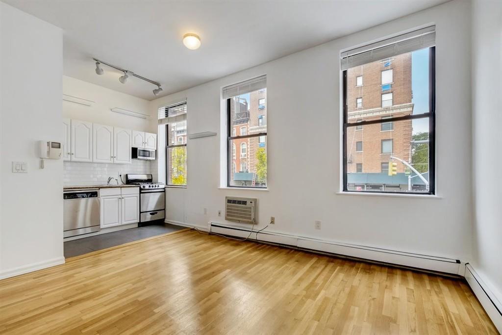 曼哈顿 19街 CONDO 1B 699,000