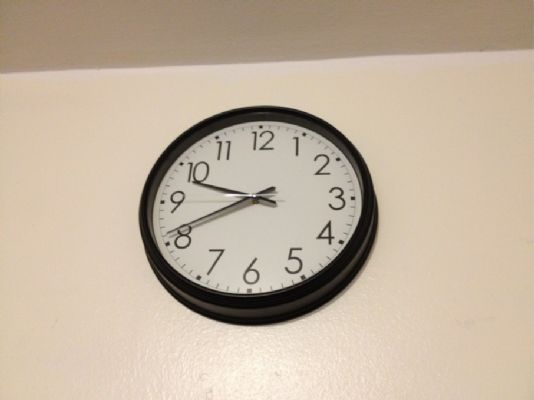 Urgent sale of new household items, air conditioners, TVs, printing, portable clothes hangers, etc. after returning to China