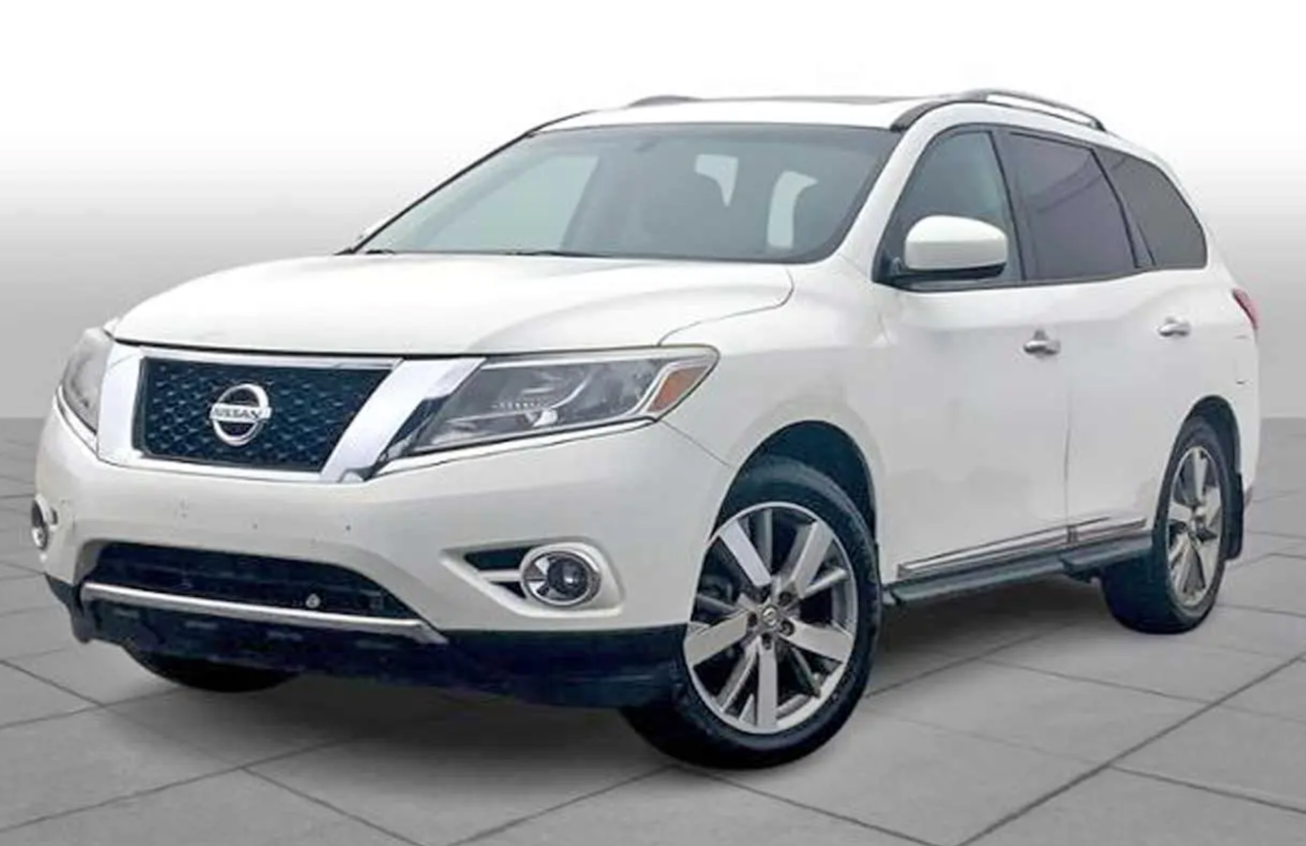 2013 Nissan Pathfinder Nissan SUV with seven seats, priced at 10,850