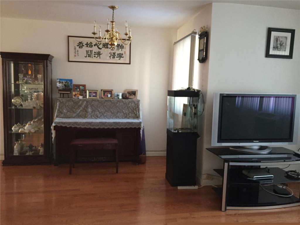 两室一厅拎包入住