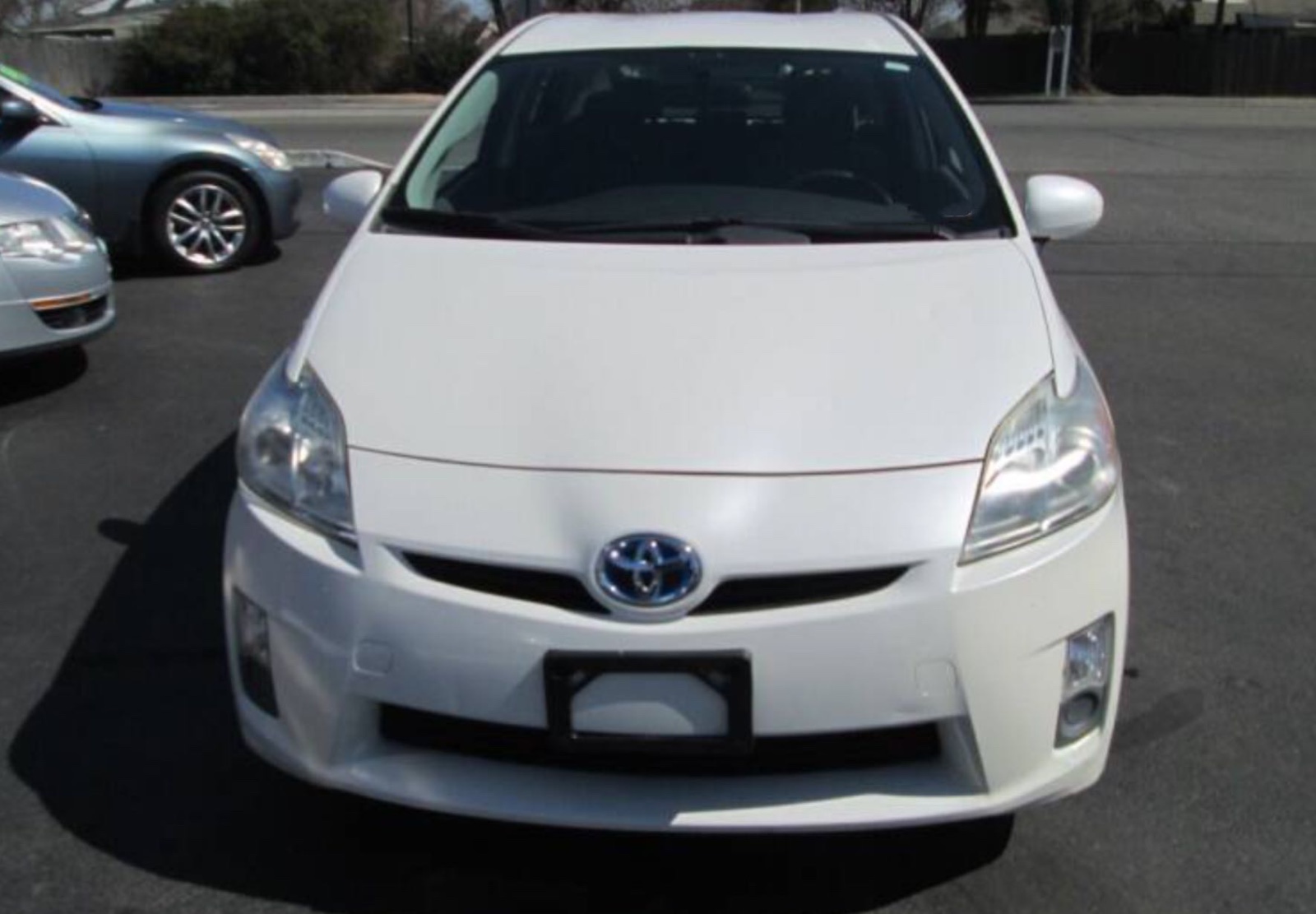 2010 Toyota Prius gasoline-electric hybrid sedan, priced at 9,995