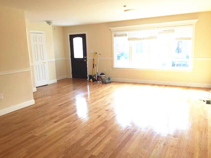 《出租法拉盛豪华装修超大3房1厅2卫浴》