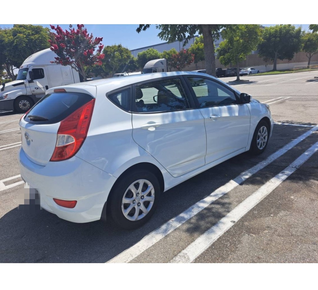 2013年Hyundai Accent 一手车 好车况 $6000
