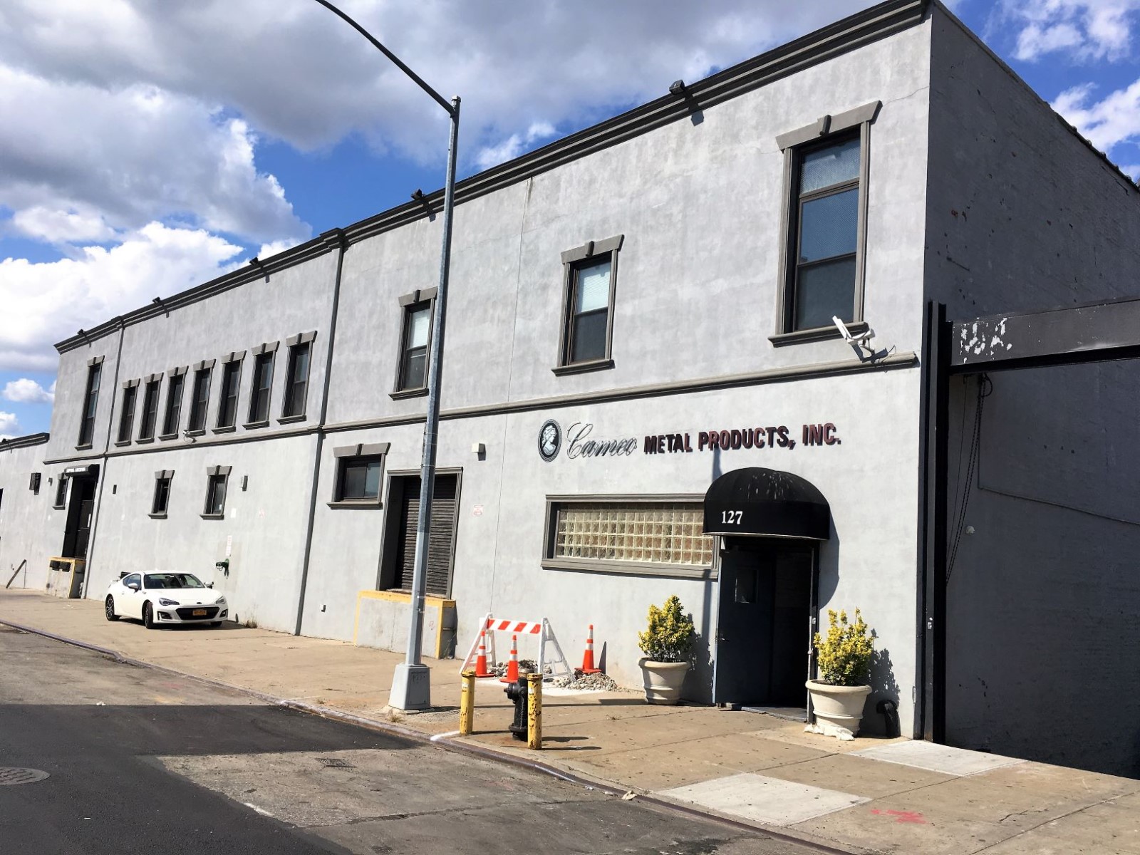 Cameo Metal
