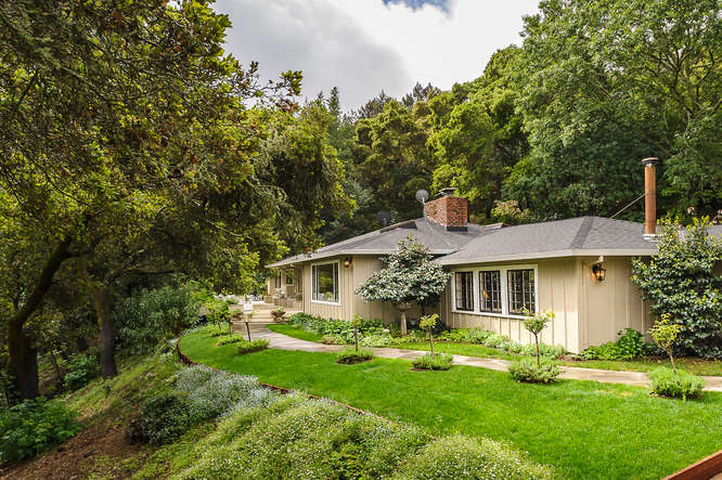 一套经过精心改造的乡村农场住宅