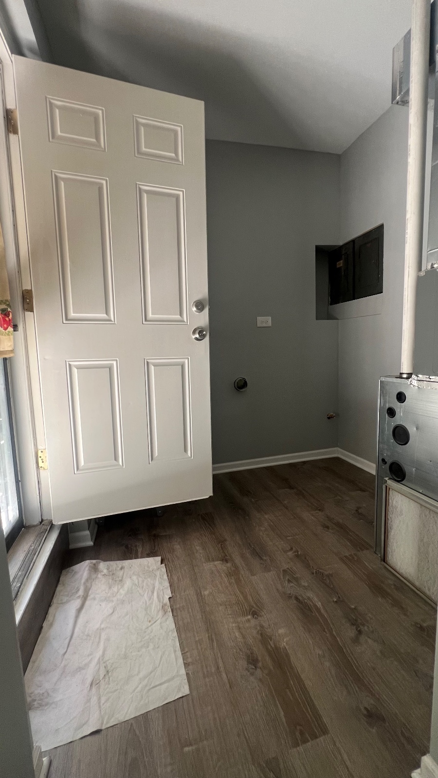 Healey school district, newly renovated and for rent