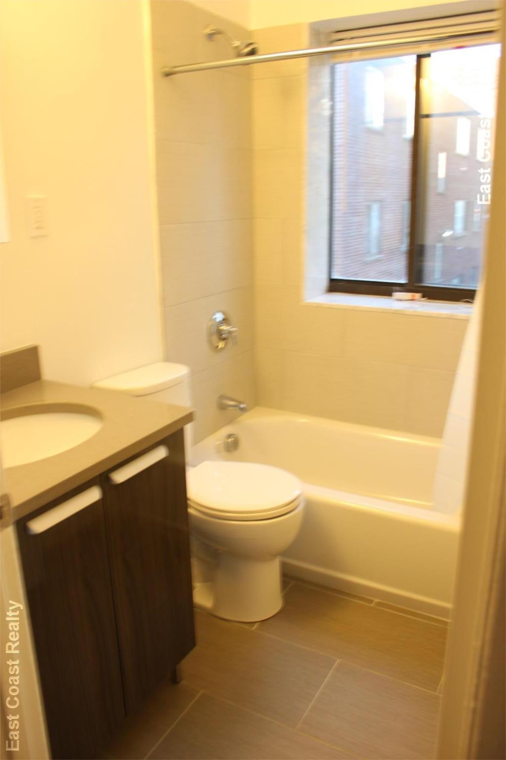 【Mission Hill】两室一卫精装修高档公寓8.1起正式起