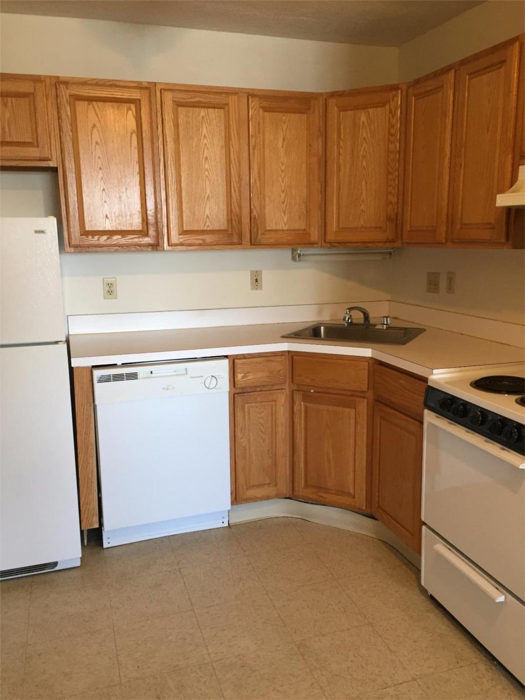 Mission Hill has two bedrooms and one living room, ready to move in!