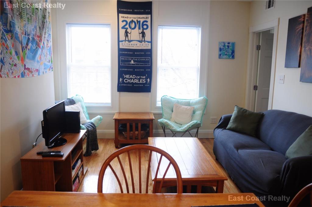 【Allston area】Two bedrooms and one bathroom available for rent now! ! 6.1 Check in!