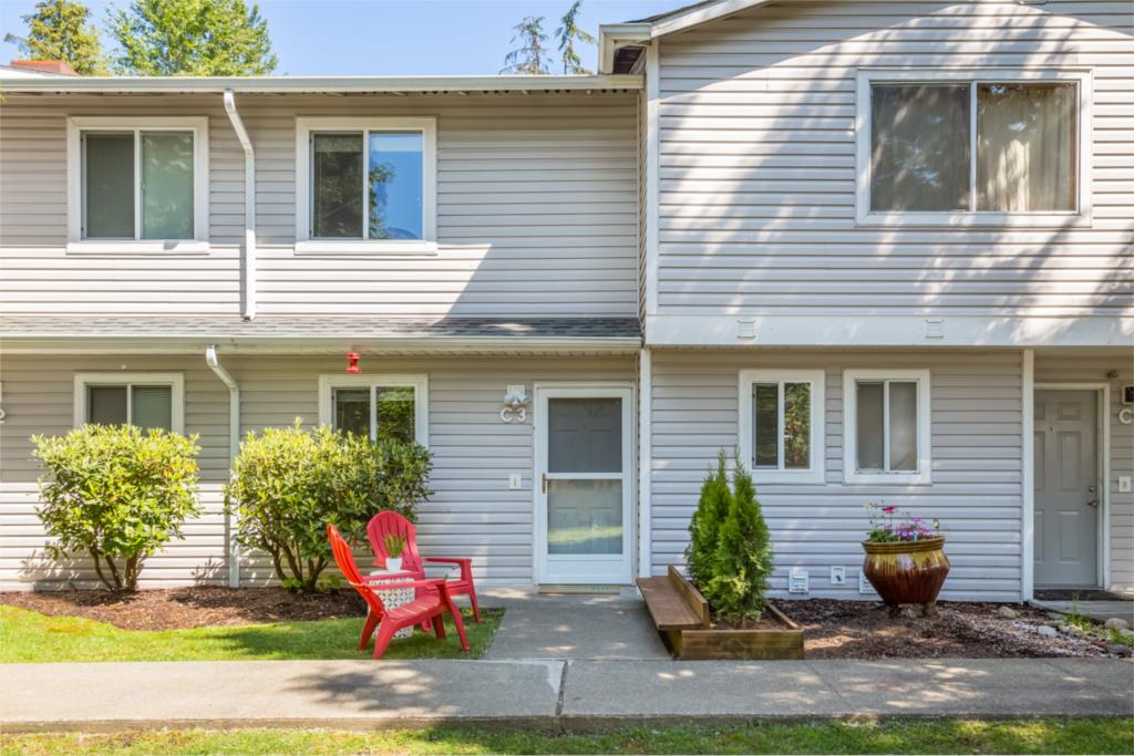 更新过的广阔两层式公寓