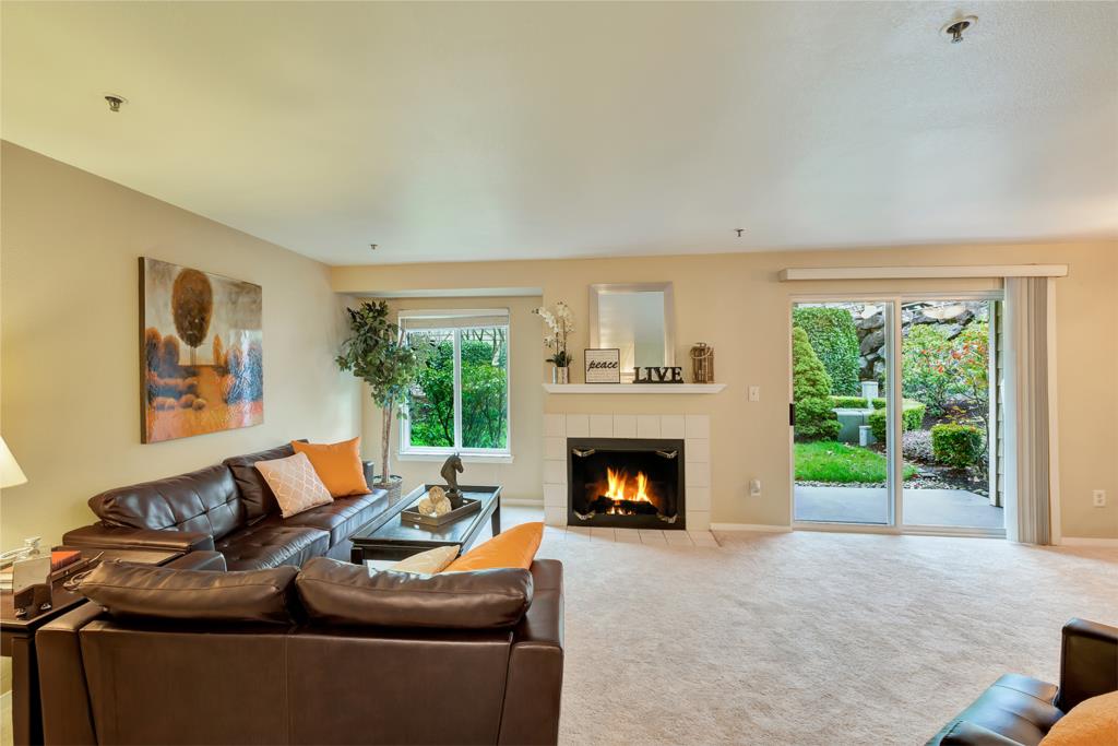 Fantastic condo move-in ready fantastic investment