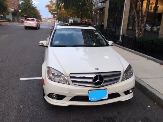 2010 奔驰C300 3.9万迈 四驱运动版