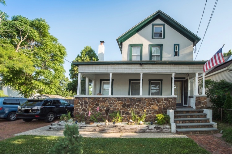 新装修海边小镇独立屋屋主自售