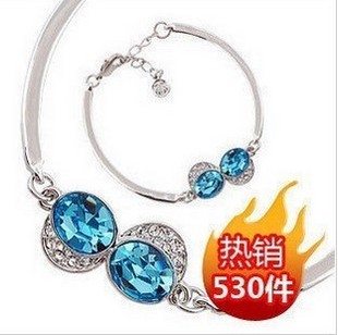 首饰（swarovski)赔本抛售